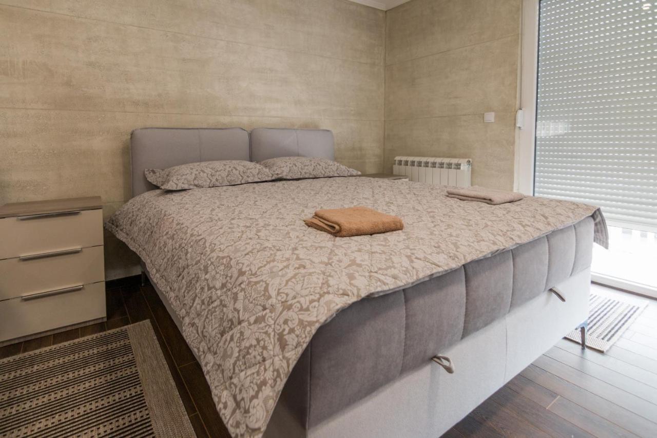 Apartment Lili Bajina Basta Eksteriør billede