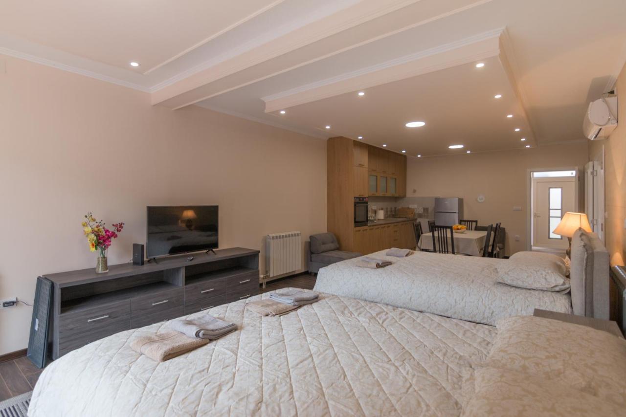 Apartment Lili Bajina Basta Eksteriør billede